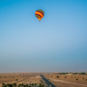 Sunrise Hot Air Balloon Experience with Free Transfers in Dubai: Gallery Photo 3dk6rb
