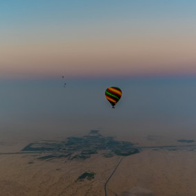 Sunrise Hot Air Balloon Experience with Free Transfers in Dubai: Gallery Photo 3e52r0