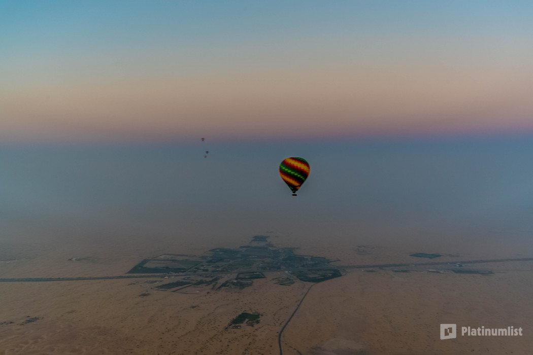 Sunrise Hot Air Balloon Experience with Free Transfers in Dubai: Gallery Photo 3e52r0