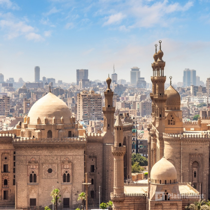 38v8r1 استديو الصور :القاهرة في القاهرة القديمة وتضم الكنيسة المعلقة والمتحف القبطي ومسجد السلطان حسن 38v8r1 استديو الصور :القاهرة في القاهرة القديمة وتضم الكنيسة المعلقة والمتحف القبطي ومسجد السلطان حسن