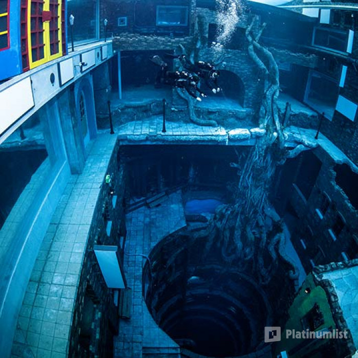 Deep Dive Dubai Scuba Diving Experience in Dubai: Gallery Photo 3x8dy1