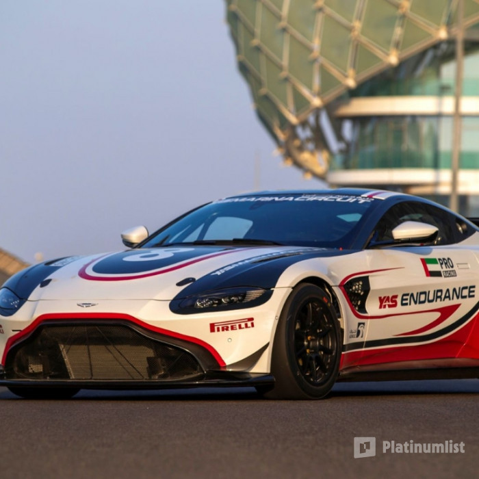 Yas Marina Circuit Passenger Ride - Aston Martin GT4 in Abu Dhabi: Gallery Photo 3b8kyy