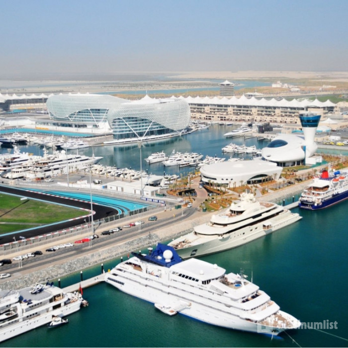 Yas Marina Circuit Venue Guided Tour in Abu Dhabi: Gallery Photo n6bm4w Yas Marina Circuit Venue Guided Tour in Abu Dhabi: Gallery Photo n6bm4w