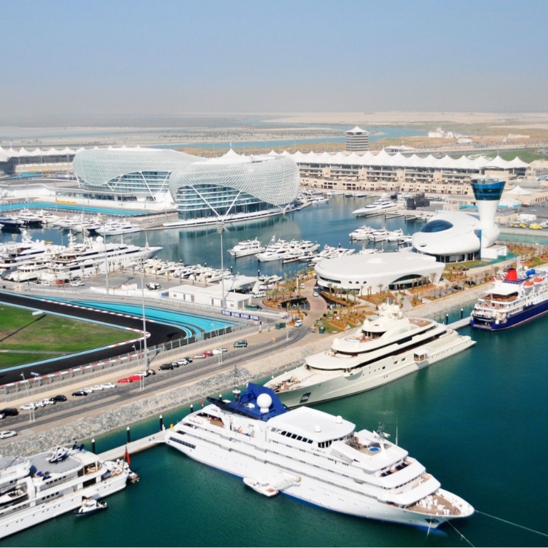Photo from Yas Marina Circuit Venue Guided Tour in Abu Dhabi: Gallery Photo n6bm4w
