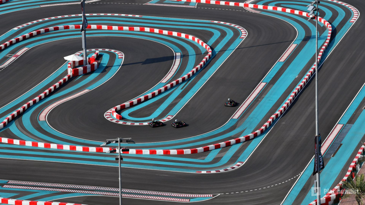 3b8k1y استديو الصور :أبوظبي في جلسة كارتينغ في حلبة ياس مارينا