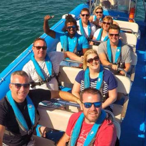 Speed Boat at Dubai Marina by Splash Tours in Dubai: Gallery Photo zw5xpp