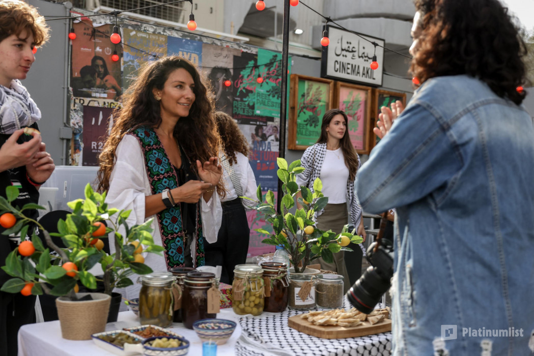 3dkj8b استديو الصور :دبي في مهرجان قوز للفنون 2025 في دبي