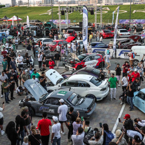 Photo from AutoMadness in Dubai Autodrome in Dubai: Gallery Photo 3qbry1