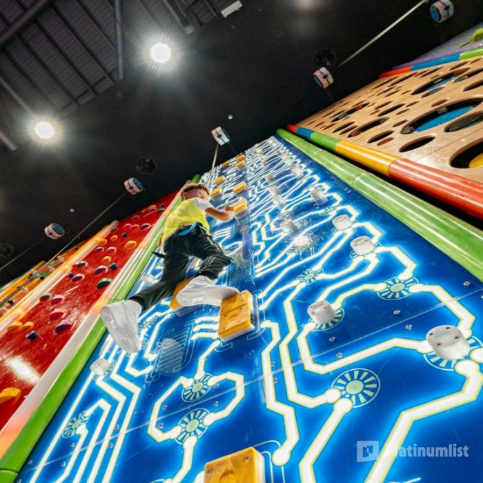 Trampo Extreme - Trampoline Fun at Dubai Mall в Дубай: Галерея фото nk5okq