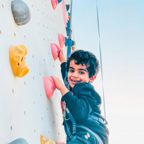 The Crag Rock Climbing в Манама: Галерея фото 35dved