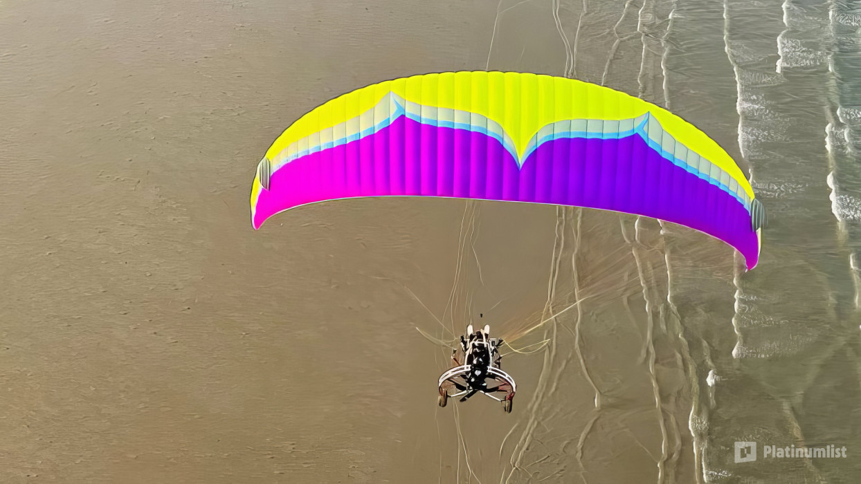 Paramotoring in Sawadi Beach in Muscat: Gallery Photo 3r5ev1