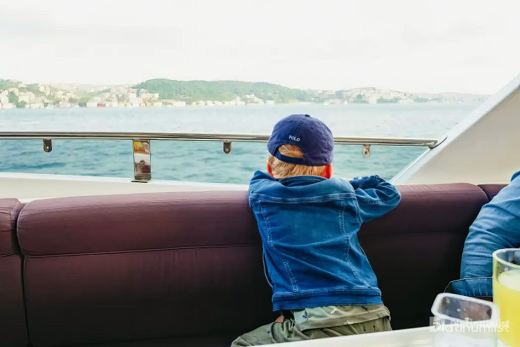 Bosphorus Sunset Cruise on a Luxurious Yacht in Istanbul: Gallery Photo n08xdv