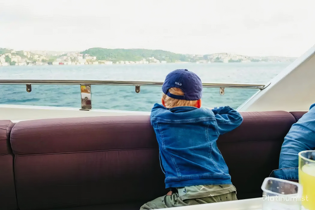 Photo from Bosphorus Sunset Cruise on a Luxurious Yacht in Istanbul: Gallery Photo n08xdv