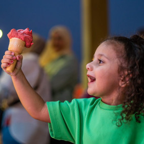 Photo from القرية العالمية مع خدمة الإصطحاب in دبي: Gallery Photo 38vdq6