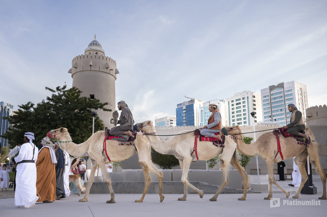 3peqy0 استديو الصور :أبوظبي في مهرجان الحصن في أبوظبي 2025