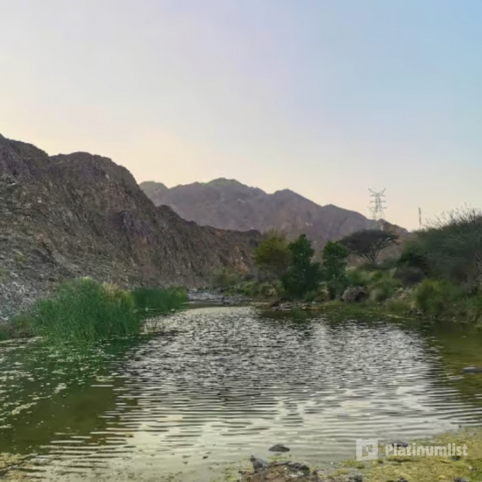 zooxky استديو الصور :رأس الخيمة في تجربة مسار المشي لمسافات طويلة في وادي الليات حلة