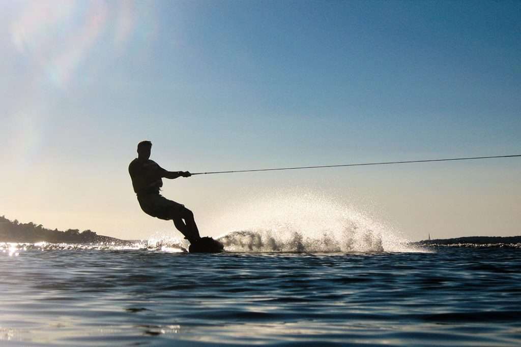 Фотография с Banana Ride, Donut Ride & Wake Board Ride in Jumeirah в Дубай: Галерея фото 3qbyqe