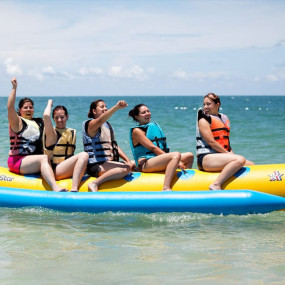 Banana Ride, Donut Ride & Wake Board Ride in Jumeirah in Dubai: Gallery Photo 3y5e7q