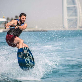 Banana Ride, Donut Ride & Wake Board Ride in Jumeirah in Dubai: Gallery Photo nk5p80
