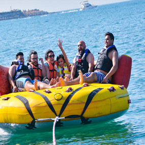 Фотография с Banana Ride, Donut Ride & Wake Board Ride in Jumeirah в Дубай: Галерея фото z917pp