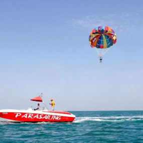 Parasailing Experience Jumeirah in Dubai: Gallery Photo n08xmq