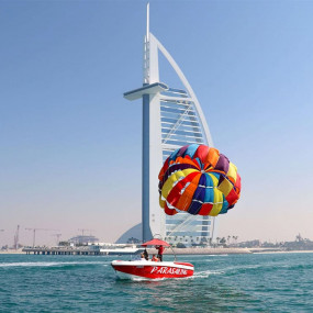 Photo from Parasailing Experience Jumeirah in Dubai: Gallery Photo 3y5eyq