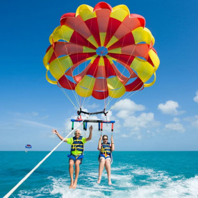 Photo from Parasailing Experience Jumeirah in Dubai: Gallery Photo nk5p20