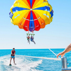Photo from Parasailing Experience Jumeirah in Dubai: Gallery Photo 35d624