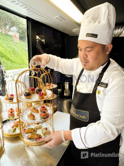 BusTronomy Dubai experiences in Dubai: Gallery Photo z916g8 BusTronomy Dubai experiences in Dubai: Gallery Photo z916g8