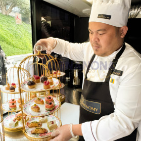 BusTronomy Dubai experiences in Dubai: Gallery Photo z916g8 BusTronomy Dubai experiences in Dubai: Gallery Photo z916g8