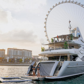 Photo from تجربة سن سيكر سوبرياخت مع تناول الطعام الراقي والمشروبات الفاخرة والموسيقى الحية in دبي: Gallery Photo 3r5pky