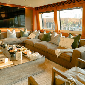 Photo from تجربة سن سيكر سوبرياخت مع تناول الطعام الراقي والمشروبات الفاخرة والموسيقى الحية in دبي: Gallery Photo n28oo4