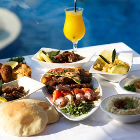 Ramadan at Dubai Marine Beach Resort & Spa в Дубай: Галерея фото ezv043