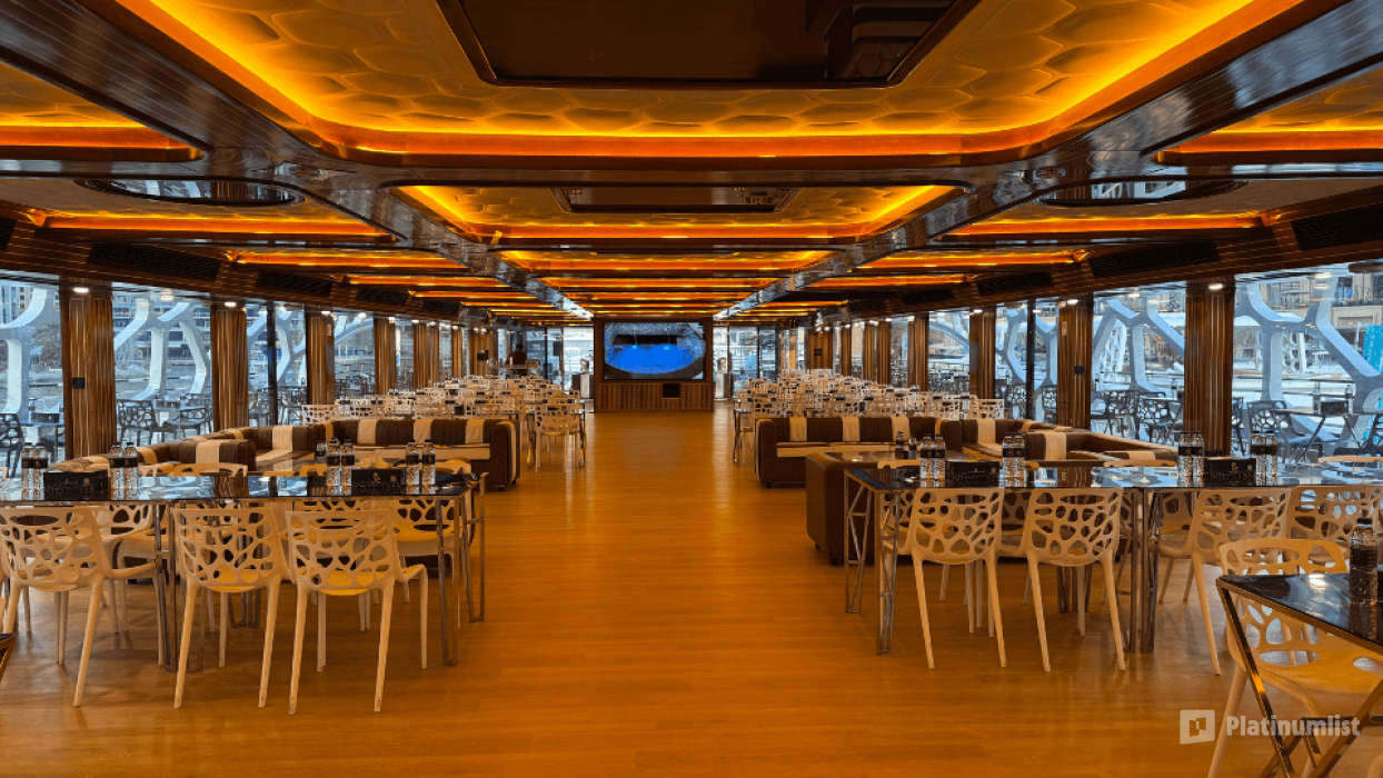 zgk057 استديو الصور :دبي في عشاء لوتس رويال كروز