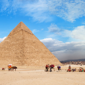 Photo de From Hurghada: Full-Day Cairo Tour of Pyramids, Sphinx, Museum and Bazaar dans Hurghada : Galerie Photo zw6y4p