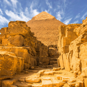 Photo de From Hurghada: Full-Day Cairo Tour of Pyramids, Sphinx, Museum and Bazaar dans Hurghada : Galerie Photo 3j5w2j