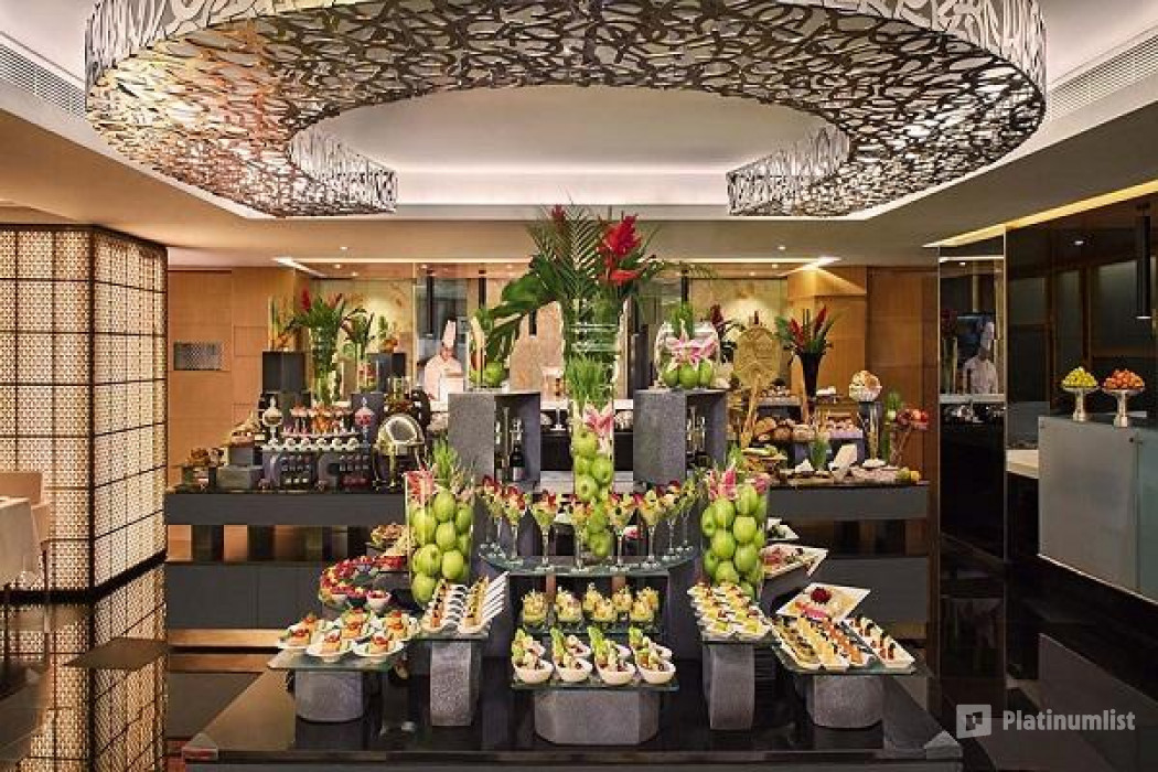 3ppqx3 استديو الصور :دبي في Evening Race Brunch at Farriers restaurant 3ppqx3 استديو الصور :دبي في Evening Race Brunch at Farriers restaurant