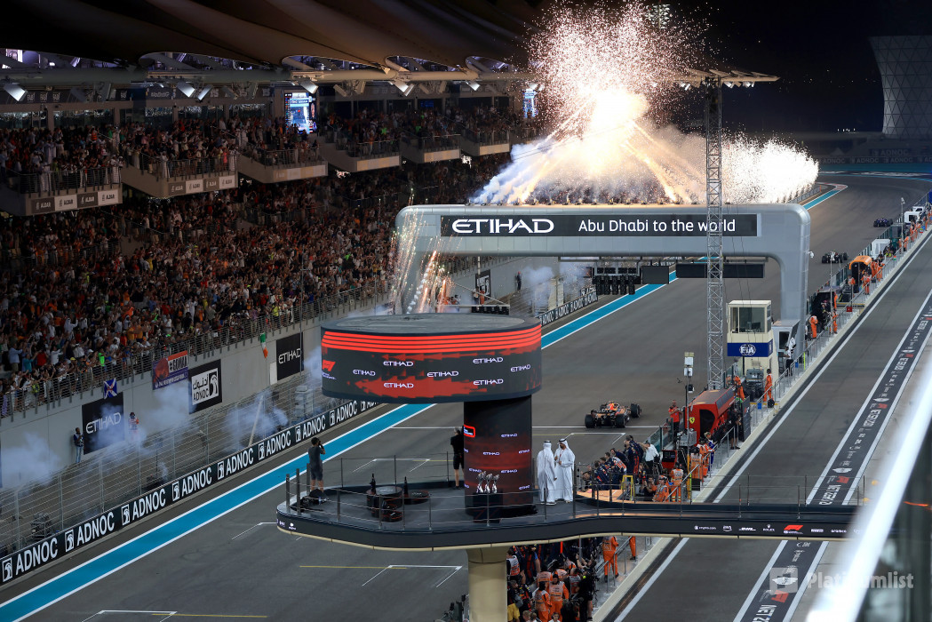 3d7k7y استديو الصور :أبوظبي في سباق جائزة الاتحاد للطيران الكبرى للفورمولا 1 في أبوظبي 2025