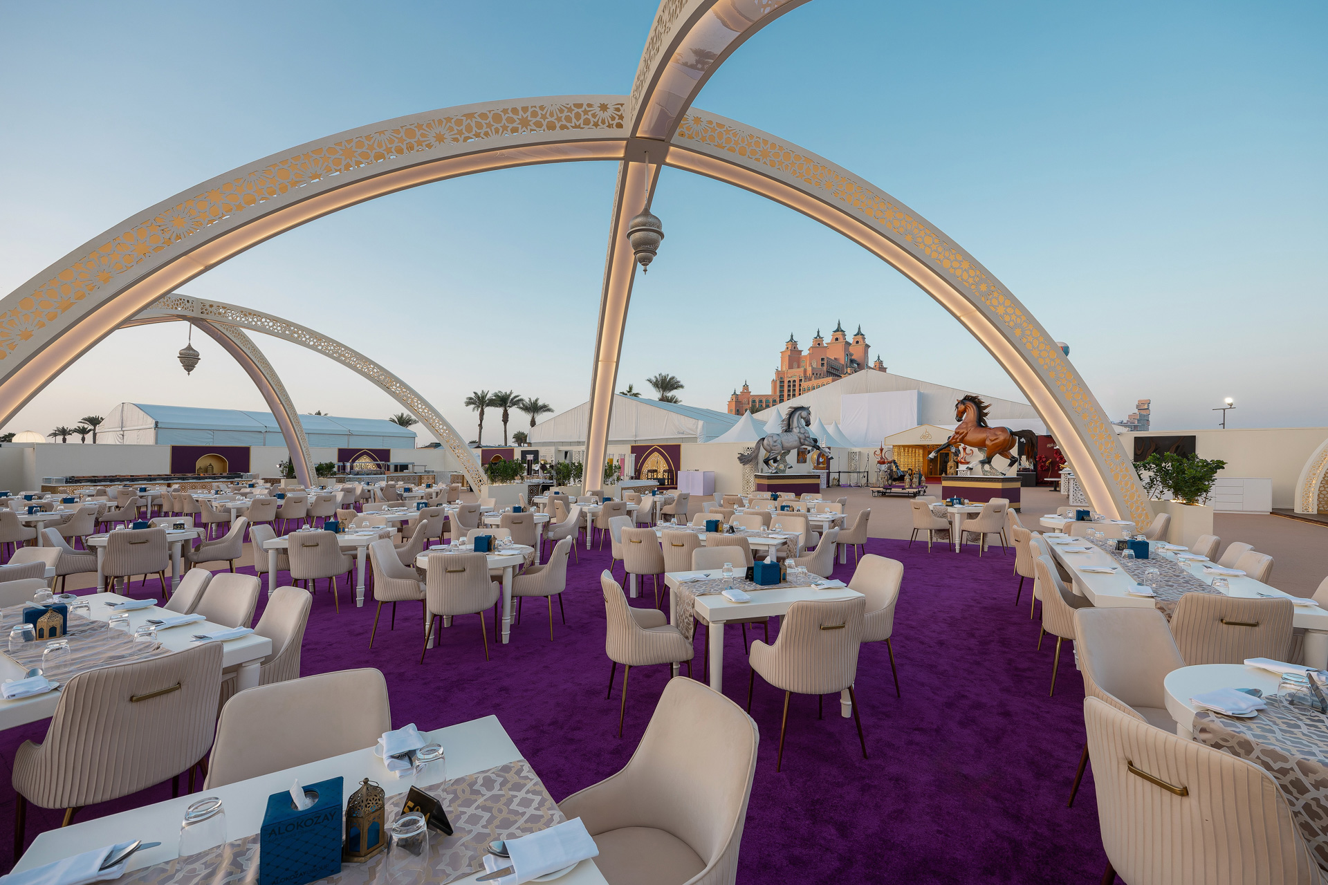 Photo from Iftar in Asateer, Atlantis The Palm in Dubai: Gallery Photo 3e75j9