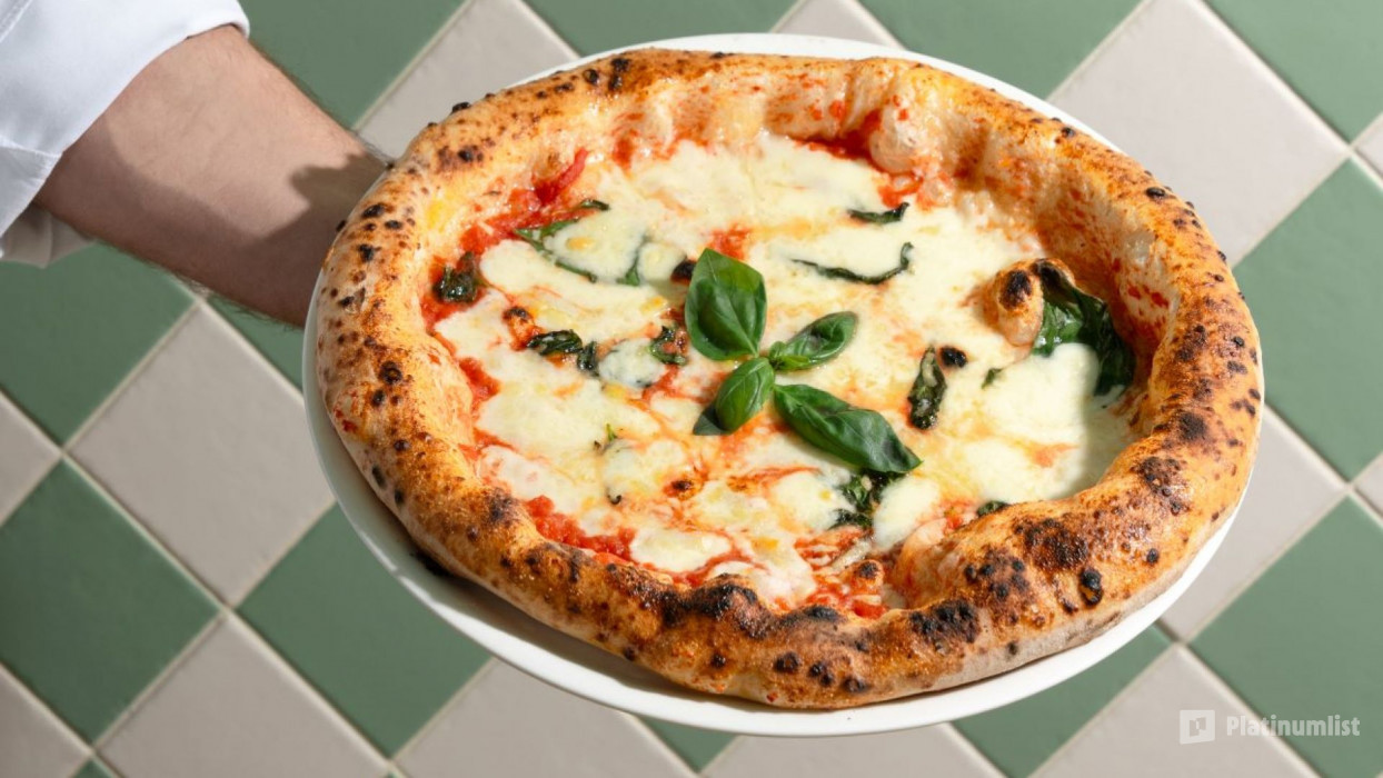 nke59k استديو الصور :دبي في تذكرة دخول إلى ذا فيو النخلة + غداء في مطعم لولي الإيطالي nke59k استديو الصور :دبي في تذكرة دخول إلى ذا فيو النخلة + غداء في مطعم لولي الإيطالي