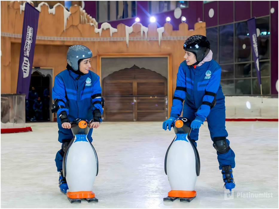 3e75xq استديو الصور :مسقط في سنو عمان