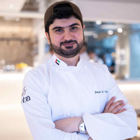 3j5k8w استديو الصور :دبي في "طاولة الشيف" في كانتين بيتش 2025 في دبي