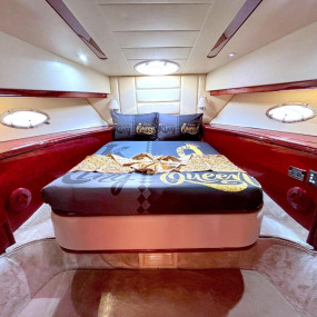 Photo from Dubai: Private Luxury Cruise on a Stylish 50ft Yacht in Dubai: Gallery Photo 35yyyg