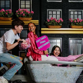 Photo from The Upside Down: Entry Ticket in Amsterdam: Gallery Photo 3xvvbd