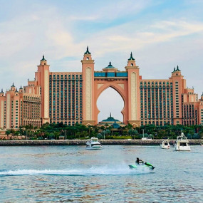 Photo from جولات فاخرة على يخوت مشتركة مع شواء ومشروبات in دبي: Gallery Photo 34jjxb