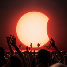 ABBA Voyage - Express Coach & Concert Ticket in London: Gallery Photo zod4pe