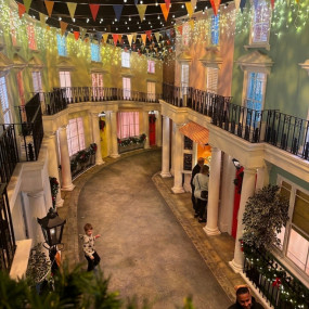 Photo from تجربة الدب بادينغتون in لندن: Gallery Photo 3j5d5r