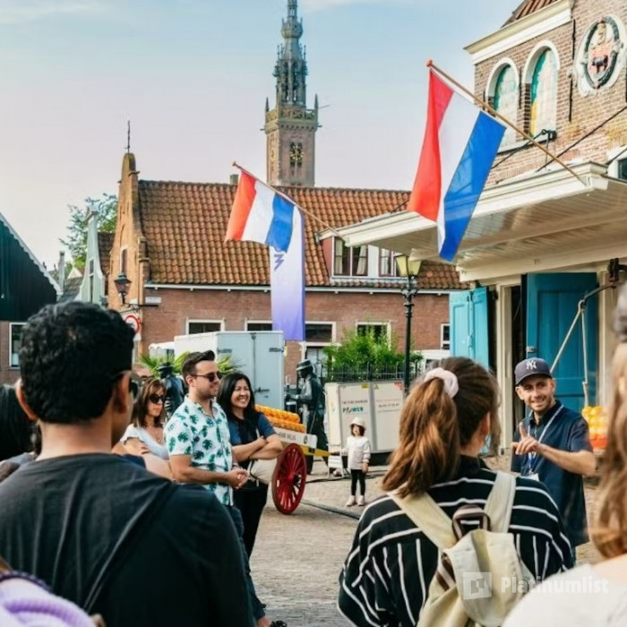 Zaanse Schans, Edam, Volendam & Marken: Half-Day Guided Tour in Amsterdam: Gallery Photo 3e7wj9 Zaanse Schans, Edam, Volendam & Marken: Half-Day Guided Tour in Amsterdam: Gallery Photo 3e7wj9