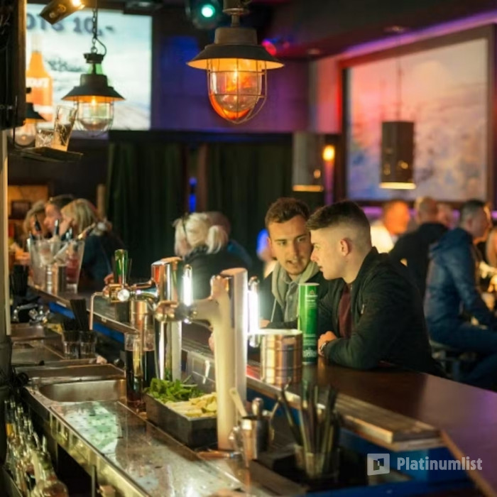 XtraCold Icebar Experience: Skip The Line + 3 Drinks in Amsterdam: Gallery Photo n0vdov