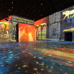 Photo from Fabrique des Lumières: The Kingdom of the Pharaohs in Amsterdam: Gallery Photo z7x56d